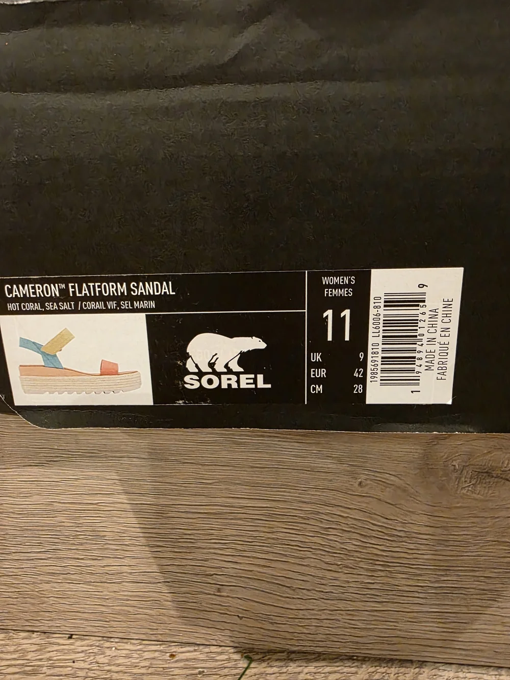 Sorel Cameron Flatform Sandal in colorblock suede - Picture 7 of 7